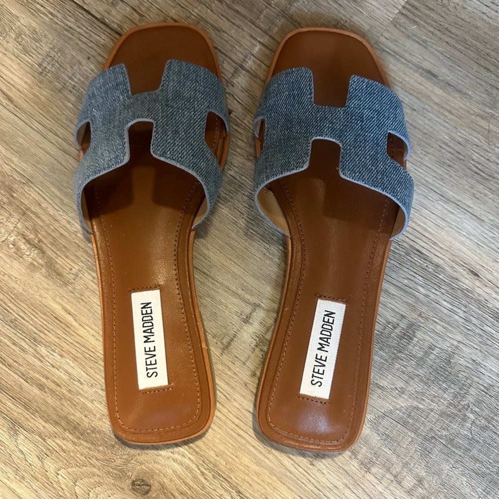 Steve Madden Slides